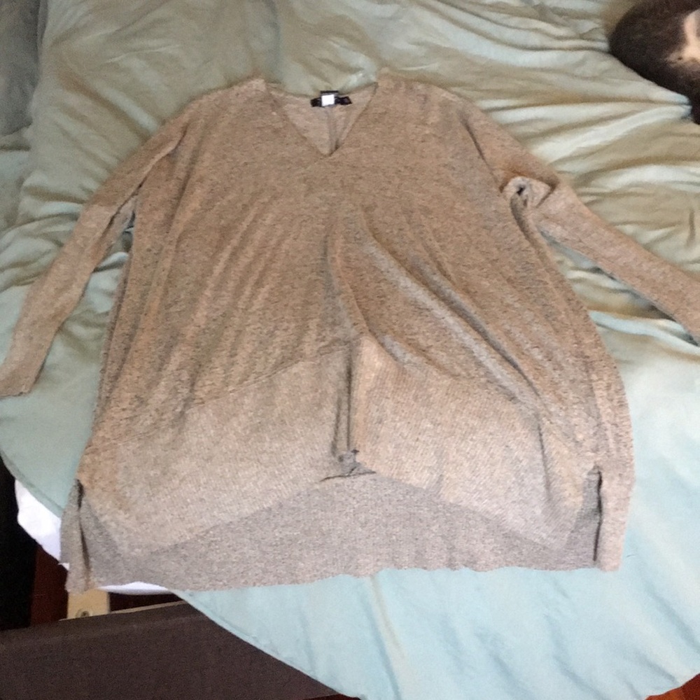 Float long sleeve tunic